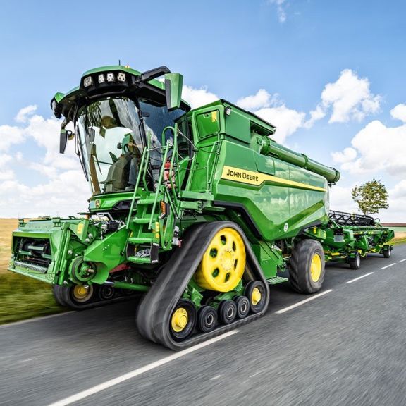 The ALL NEW John Deere T5 and T6 Combines