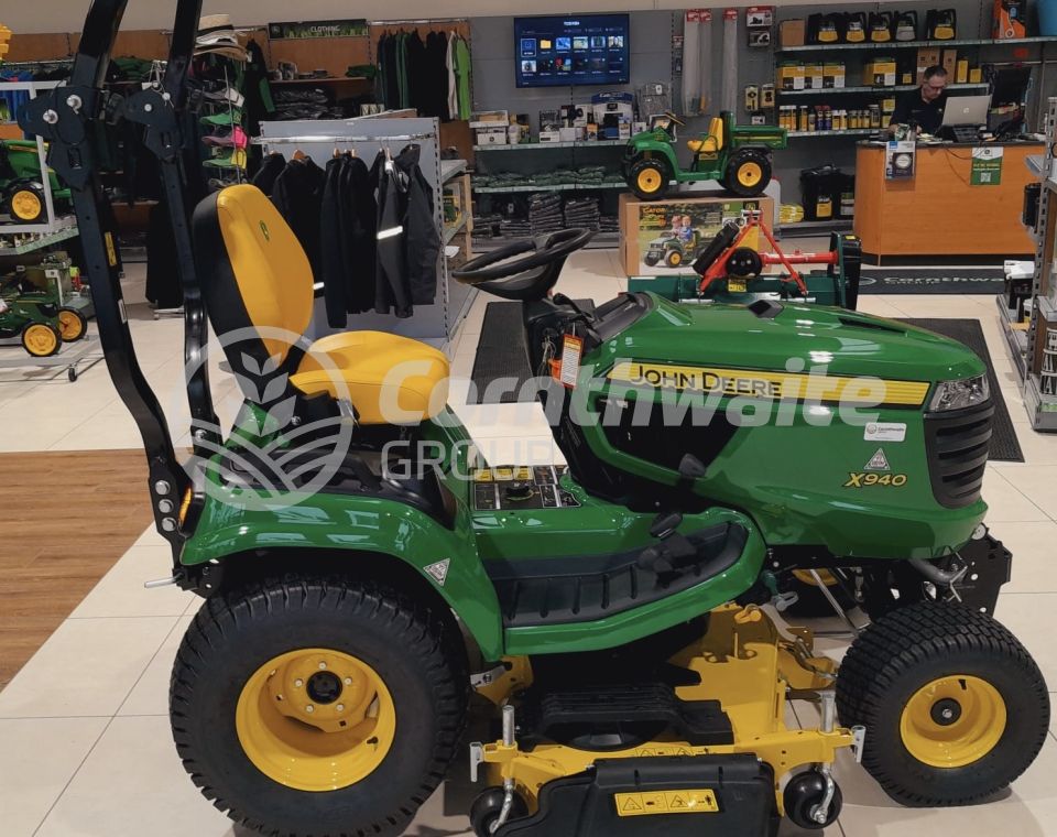 John Deere X940