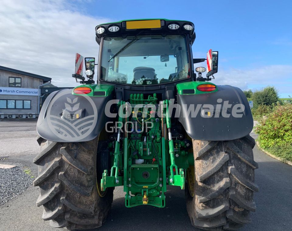 John Deere Ex Demo 6R 215