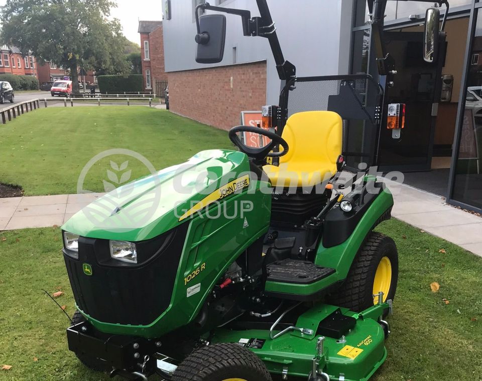 John Deere 1026R