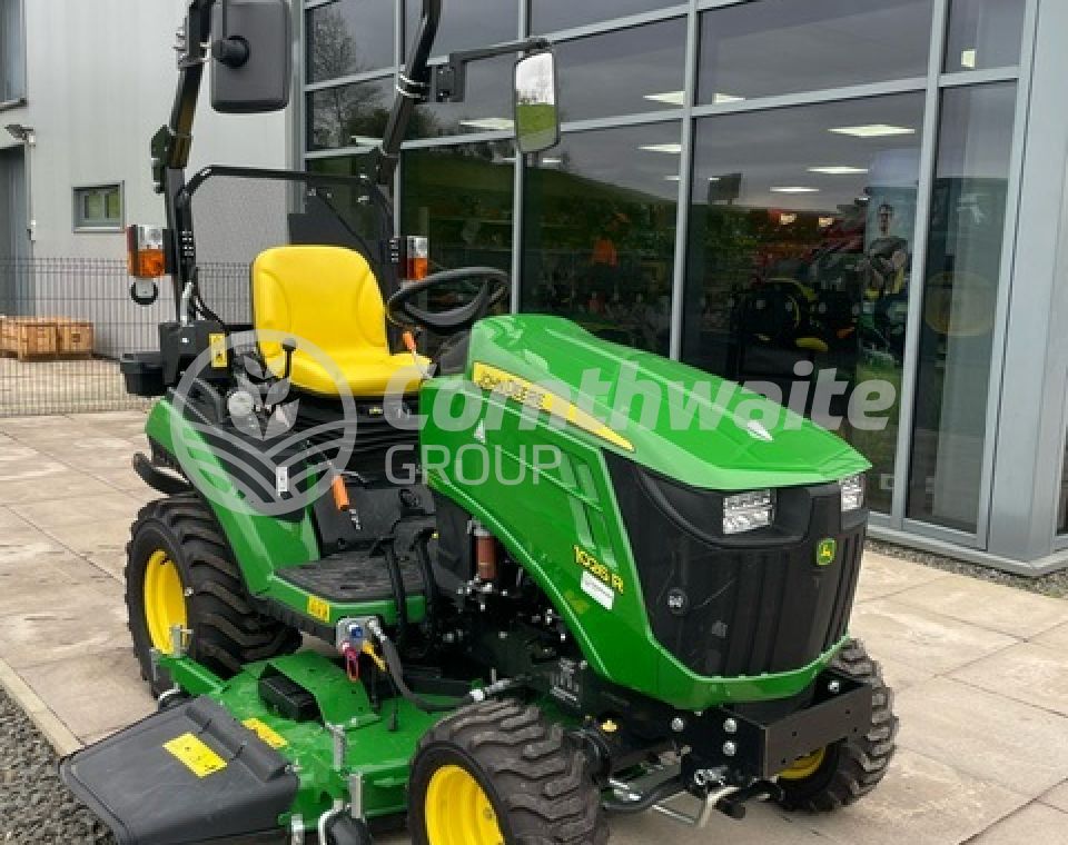 John Deere 1026R