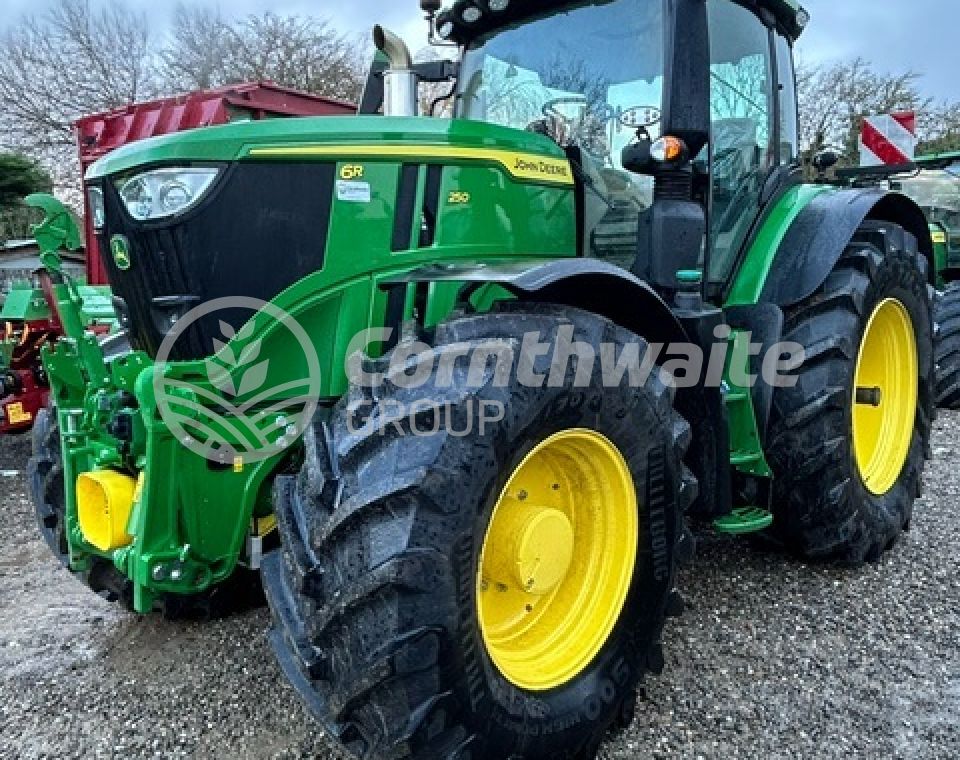 John Deere 6R 250