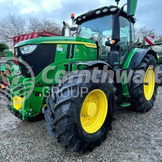 John Deere 6R 250