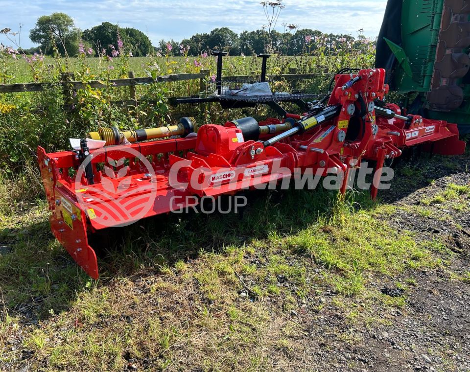 Maschio Gabbiano 5M Folding Power Harrow