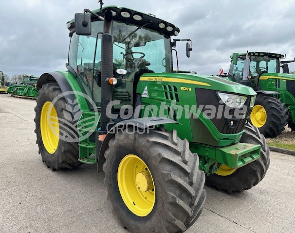 John Deere 6125R