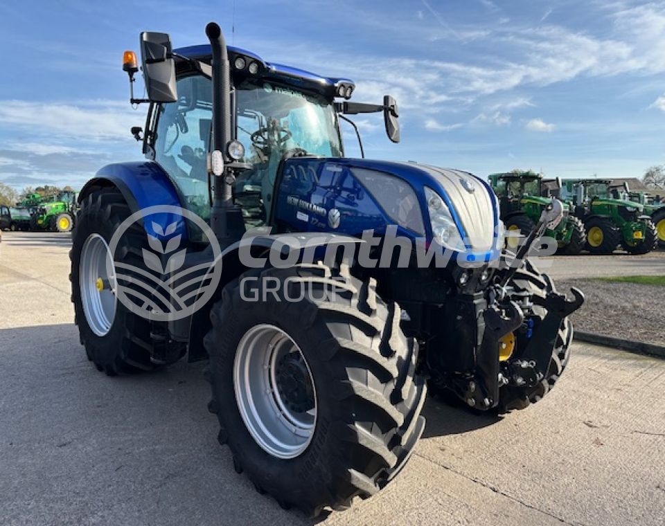 New Holland T7.270