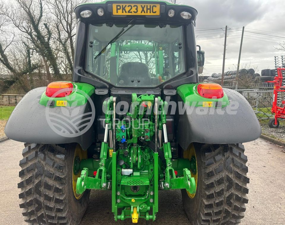 John Deere 6100M