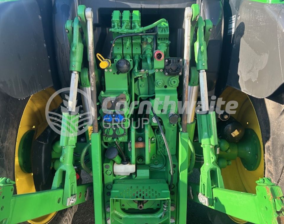 John Deere 6R 150