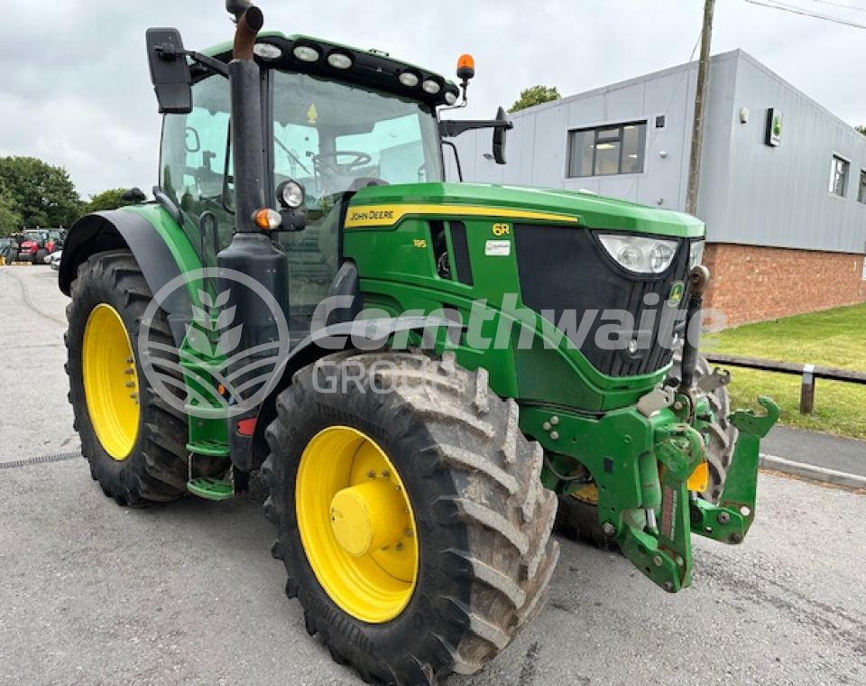 John Deere 6R 195