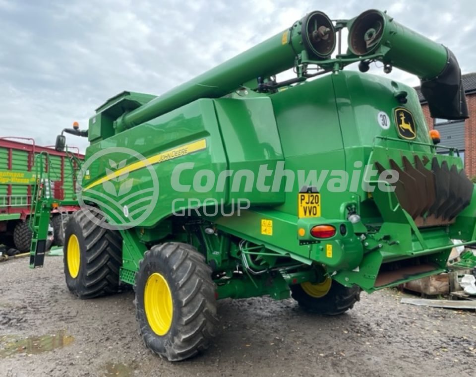 John Deere T560i