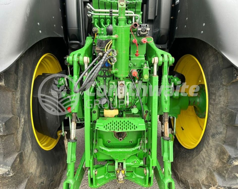 John Deere 6175R