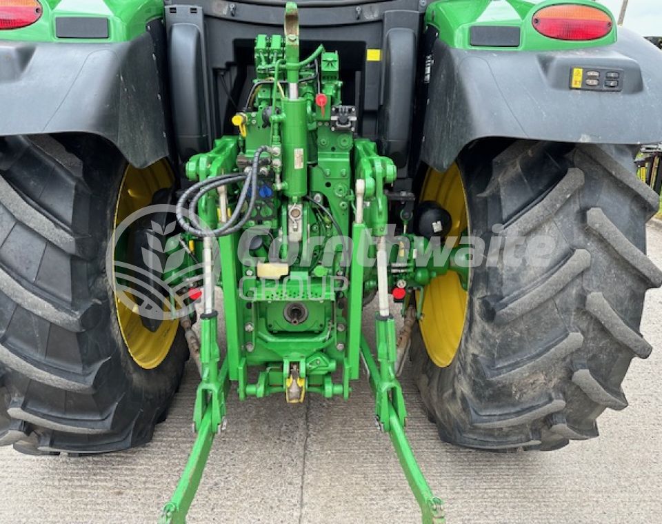 John Deere 6130R