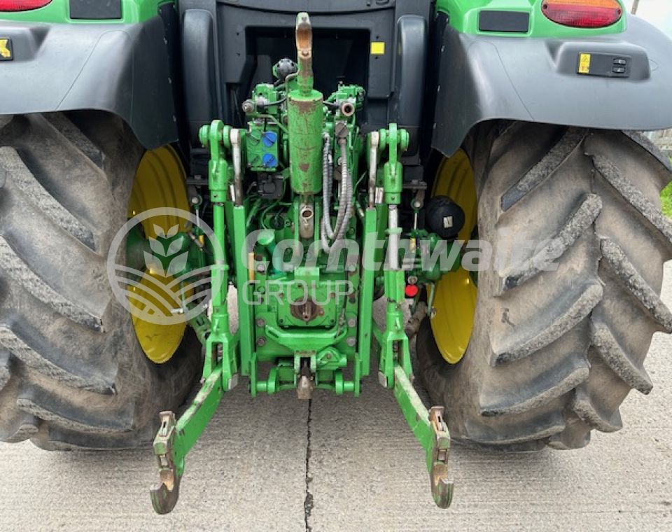 John Deere 6125R