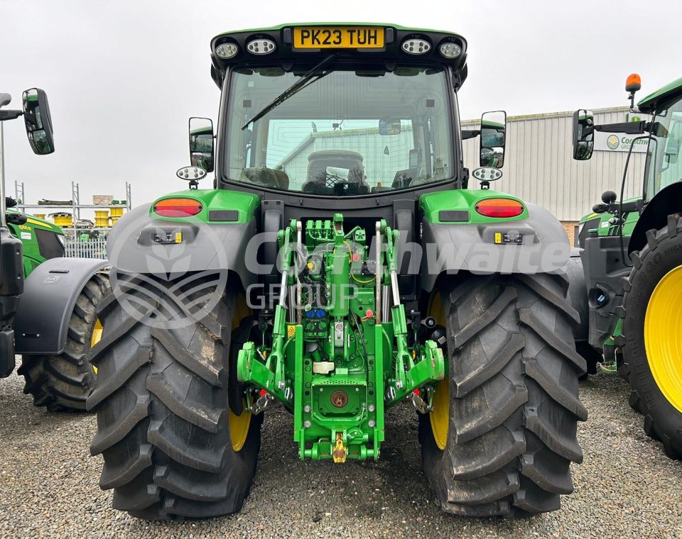 John Deere 6R 150