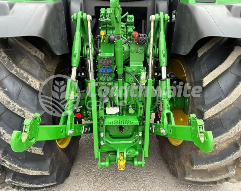 John Deere 6R 155