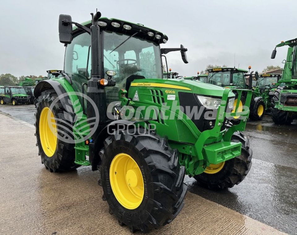 John Deere 6120R