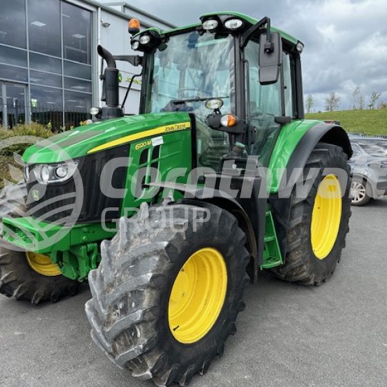 John Deere 6120M