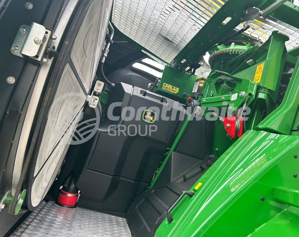 John Deere 8600i