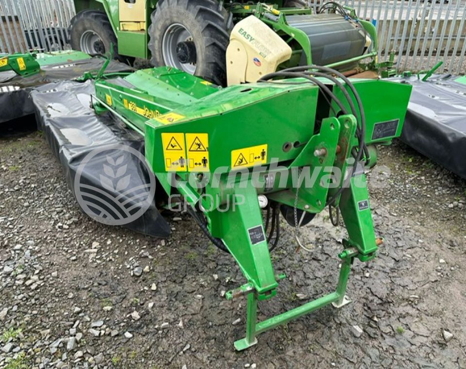 John Deere 331