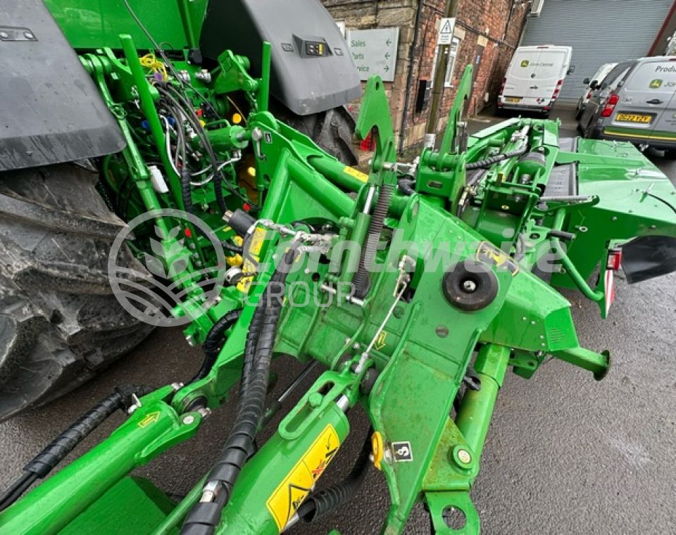 John Deere R950R