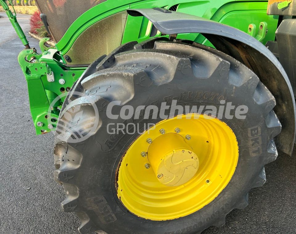 John Deere 6145R