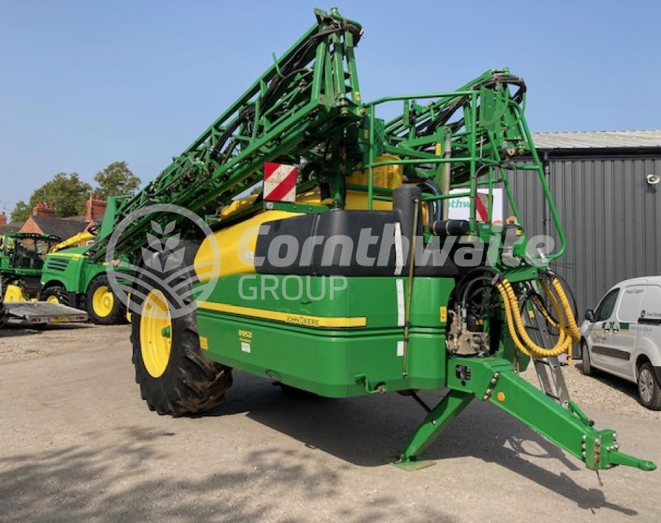 John Deere R952i