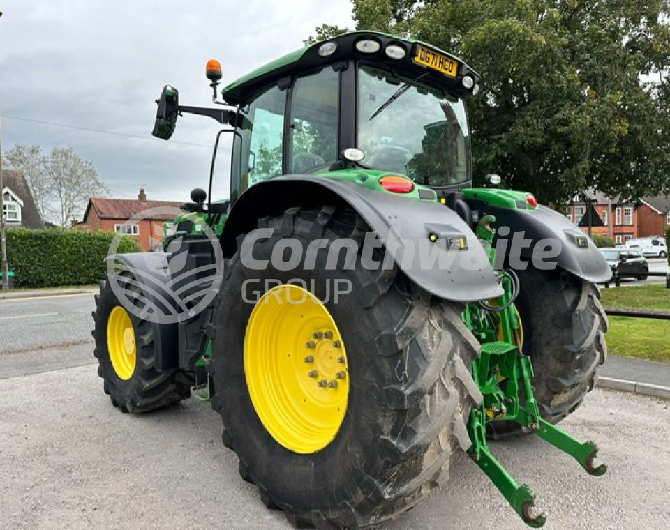 John Deere 6175R