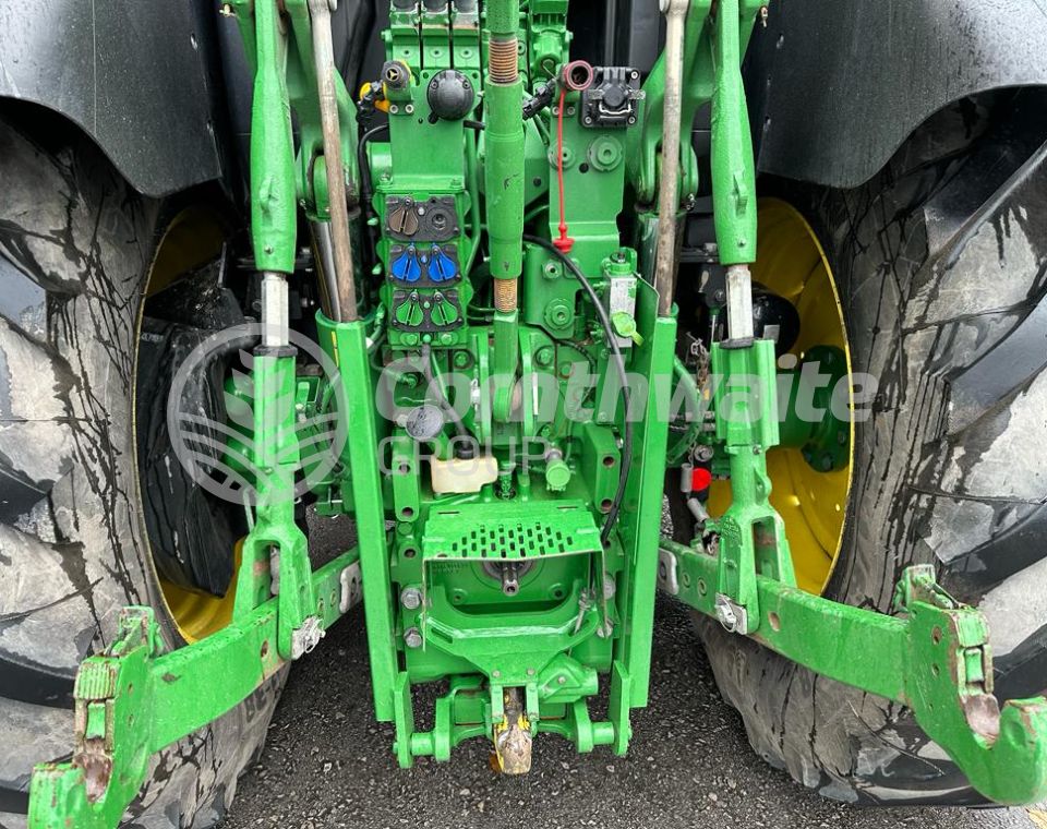 John Deere 6145R