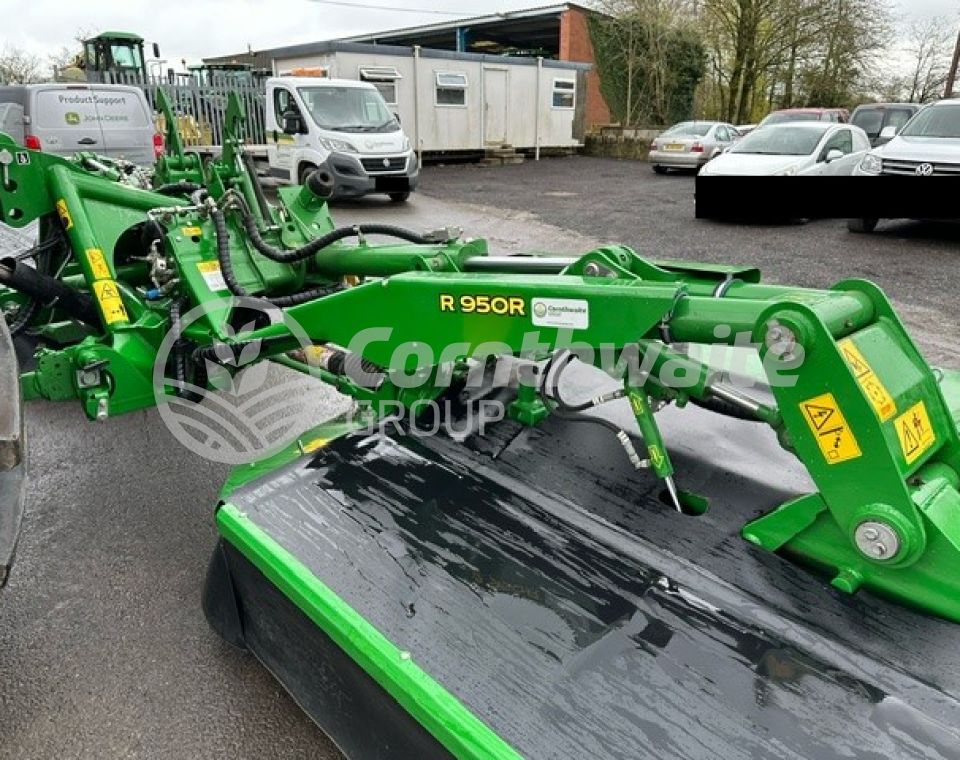 John Deere R950R