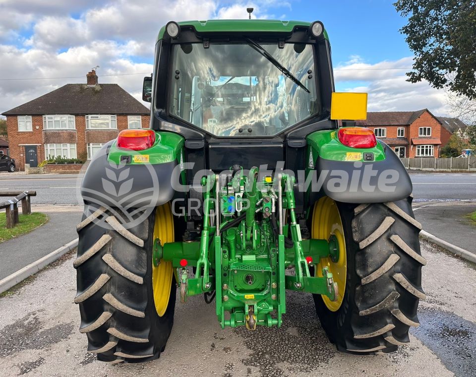 John Deere 6330