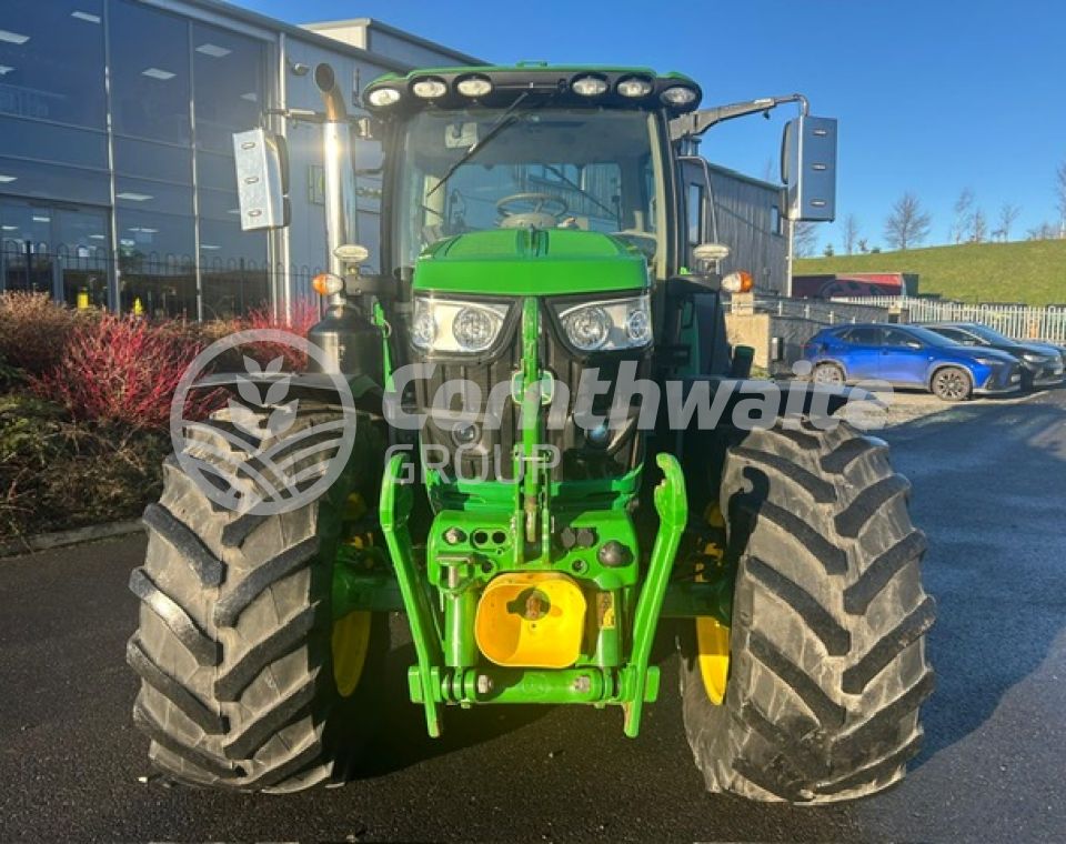 John Deere 6155R