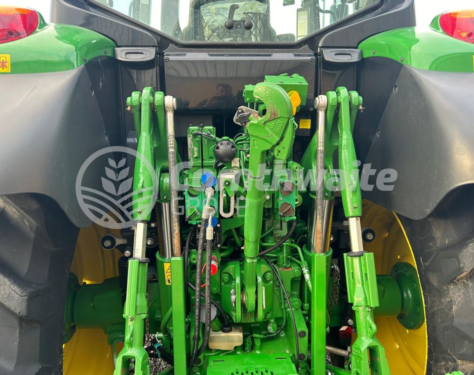 John Deere 6155M