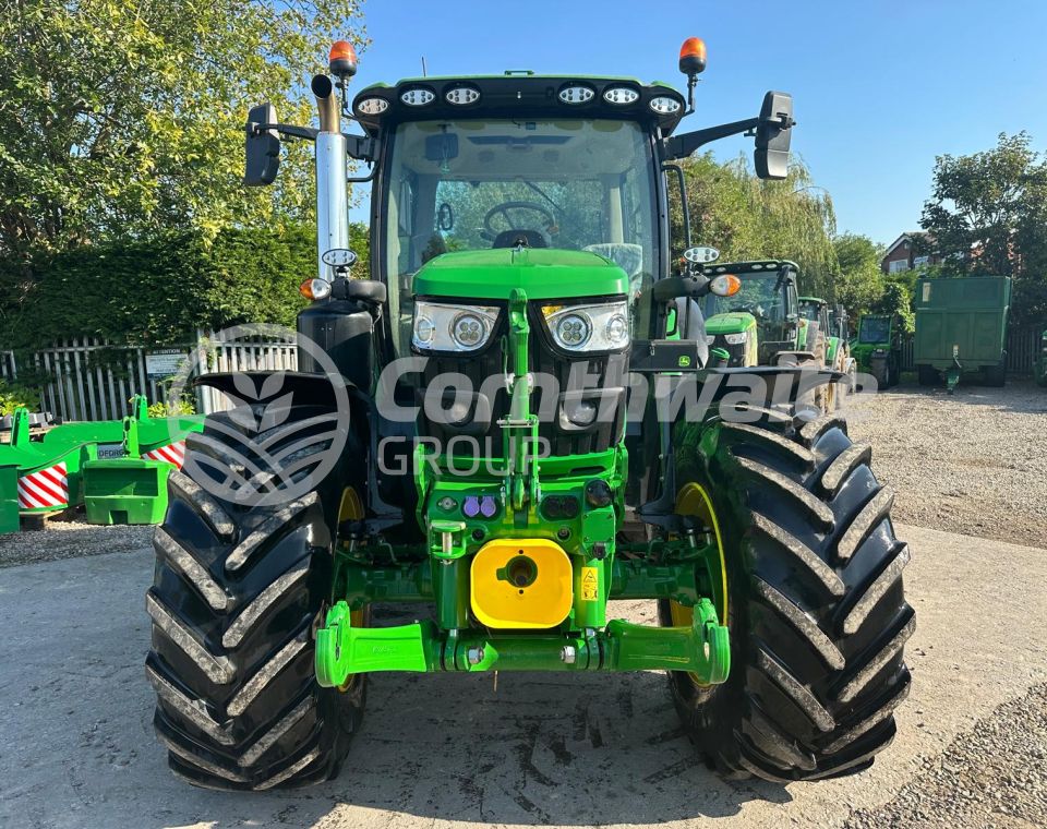 John Deere 6R 150