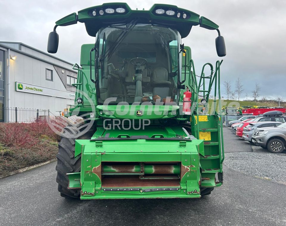 John Deere T550