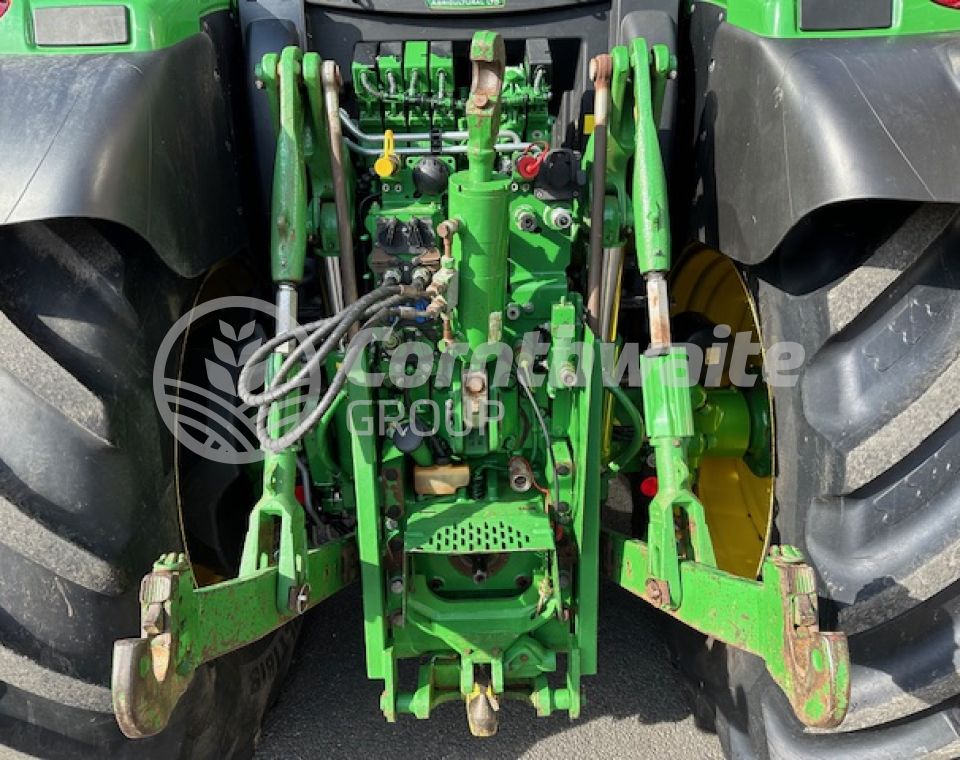 John Deere 6145R