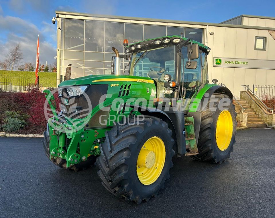 John Deere 6145R