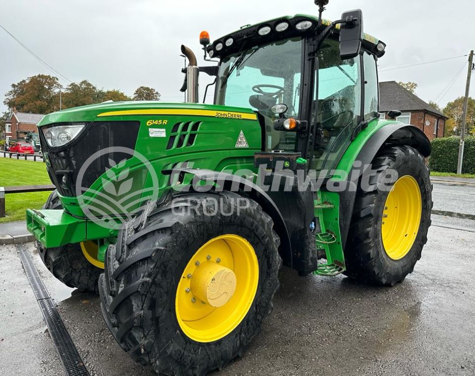 John Deere 6145R