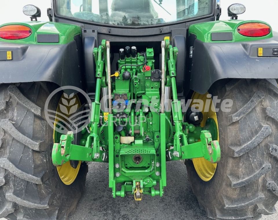 John Deere 6130R