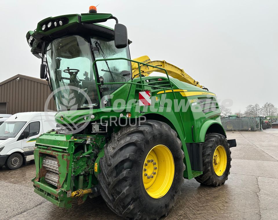 John Deere 8800