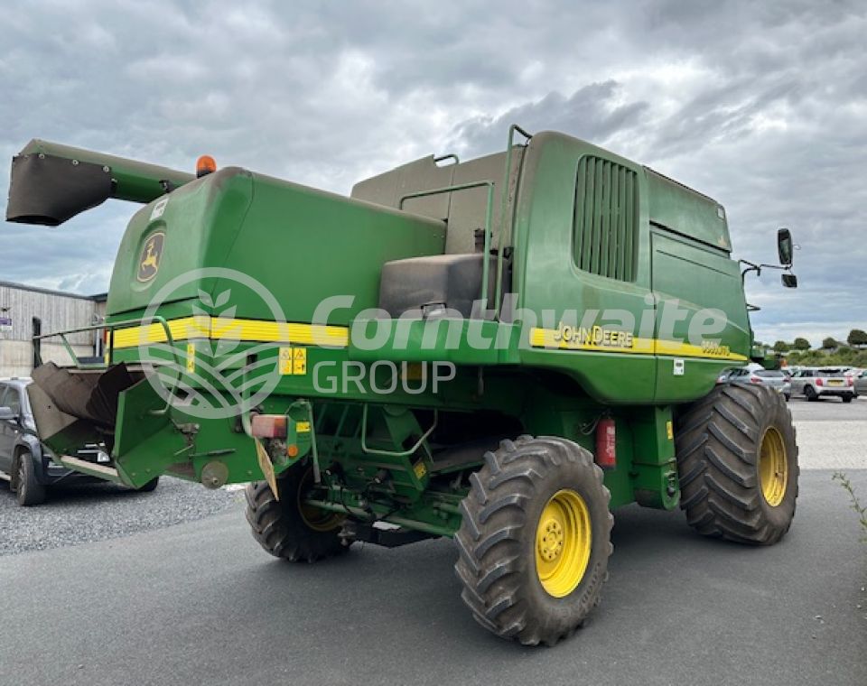 John Deere 9560 WTS Combine Harvester