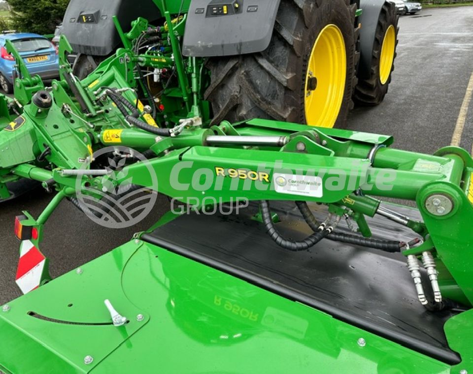 John Deere R950R