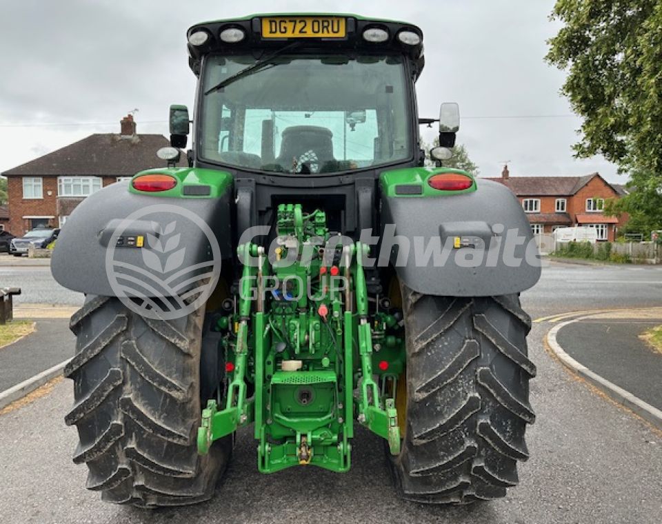 John Deere 6R 195