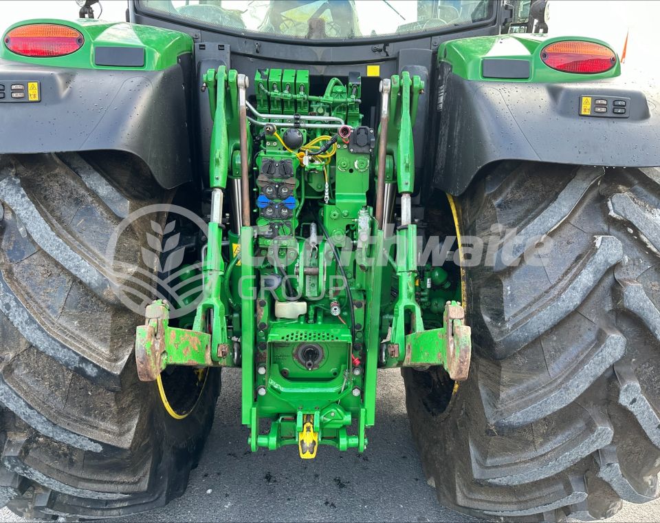 John Deere 6155R