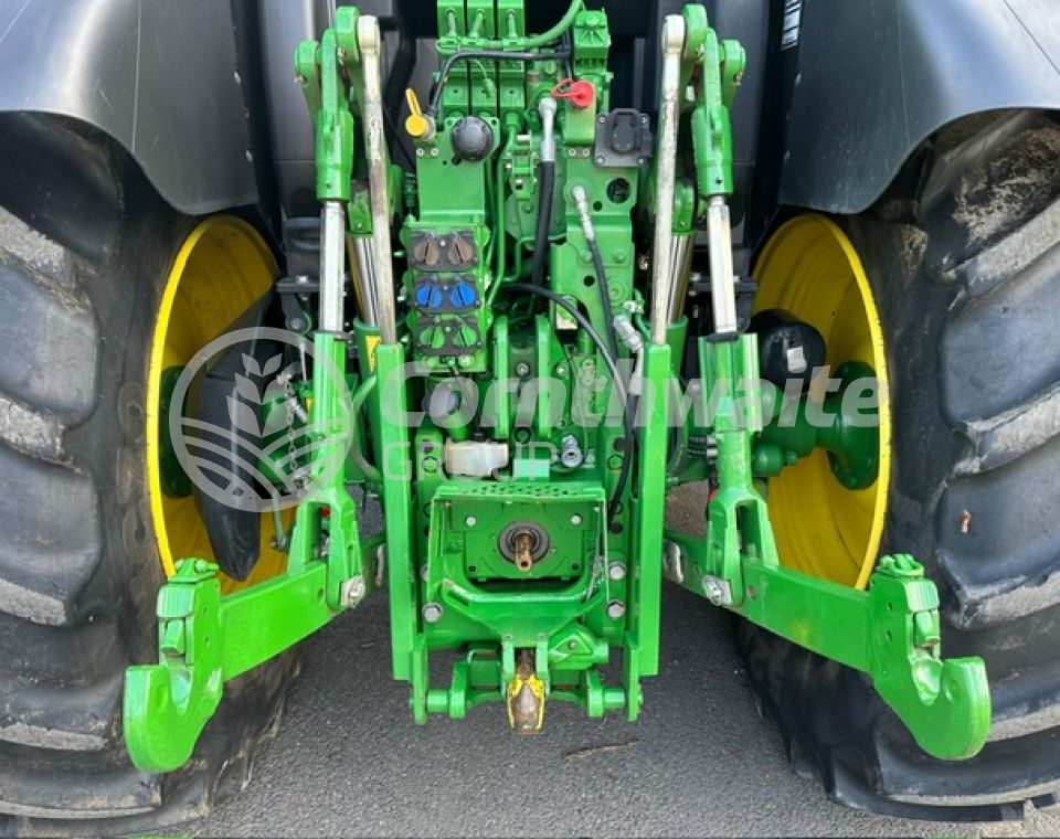 John Deere 6130R