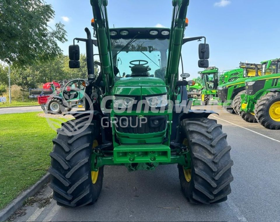 John Deere 6130R