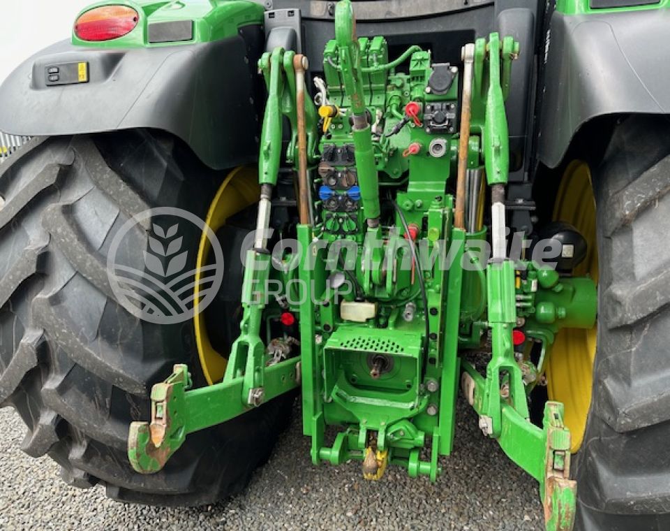 John Deere 6155R