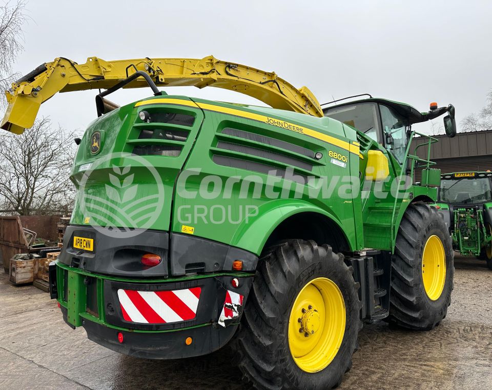 John Deere 8800