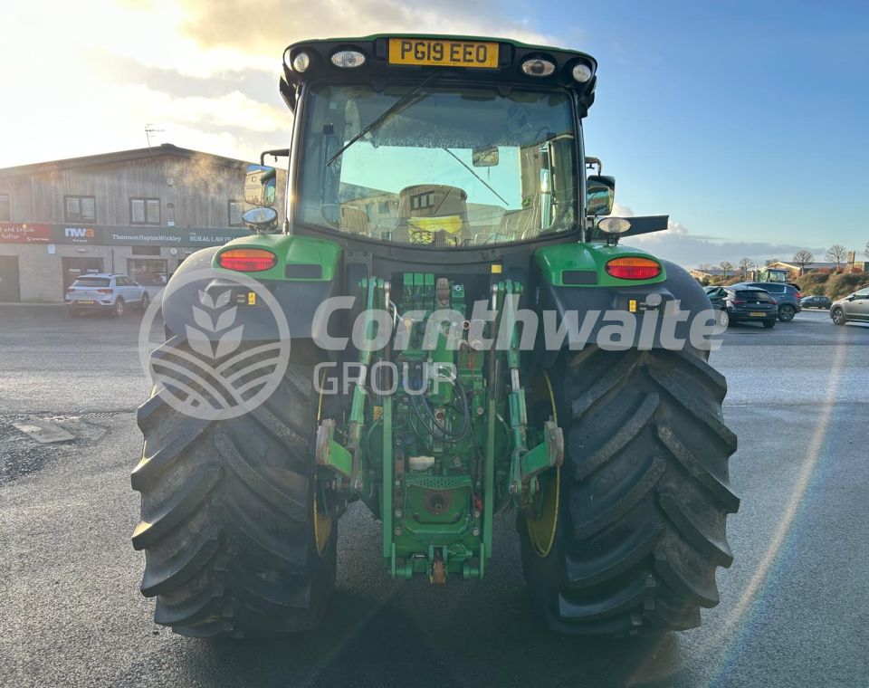 John Deere 6145R