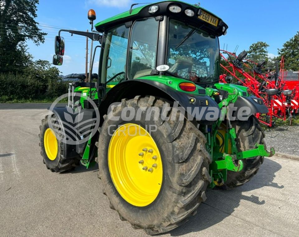 John Deere 6130R