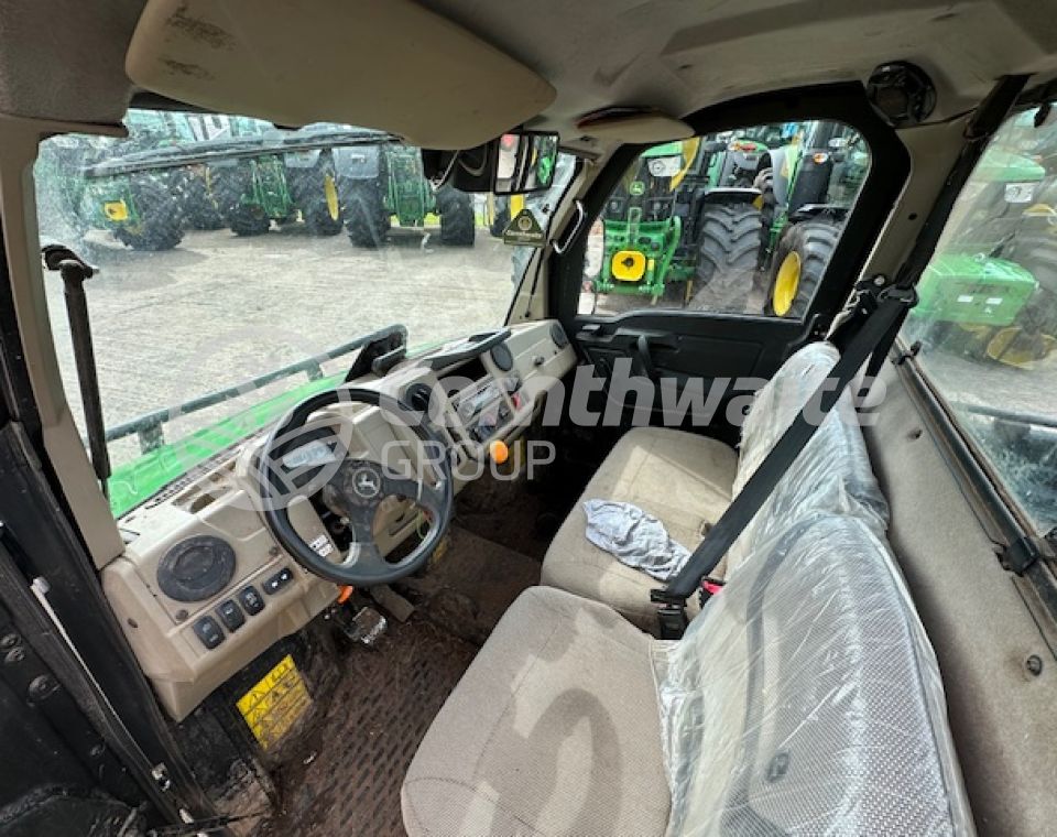 John Deere 865R